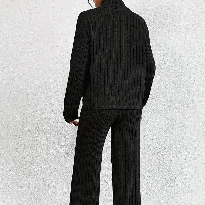 Studio Harvyn | Women - Two-Piece Set - Turtleneck Sweater & Wide Pants