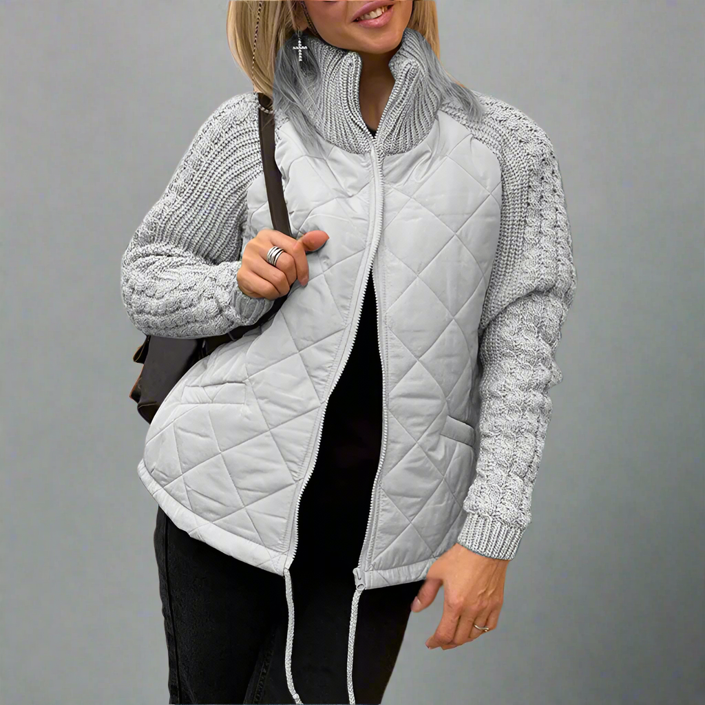 Studio Harvyn | Women – Cosy Padded Jacket - Knitted Sleeves