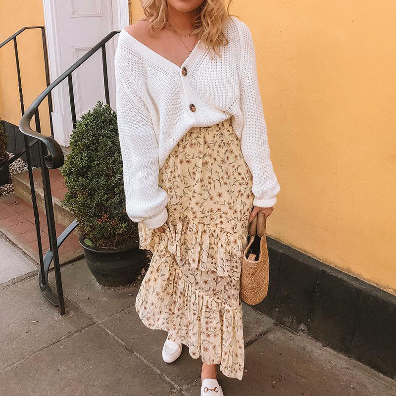 Studio Harvyn | Women - Oversized Deep V-Neck Cardigan with Buttons