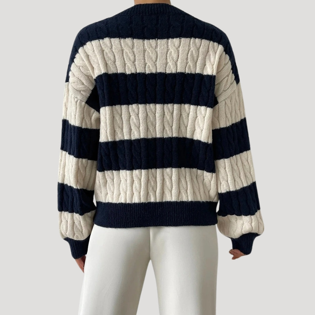 Studio Harvyn | Women - Oversized V-Neck Cable Knit Jumper - Striped