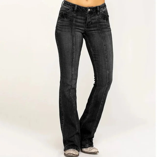 Studio Harvyn | Women – Mid-Rise Flared Jeans - Front Seam Detail