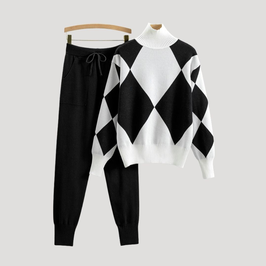 Studio Harvyn | Women - Knitted Winter Loungewear - Jumper & Joggers