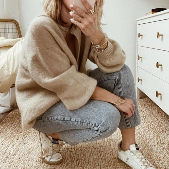 Studio Harvyn | Women – Oversized Knit Cardigan - Drop Shoulder Style