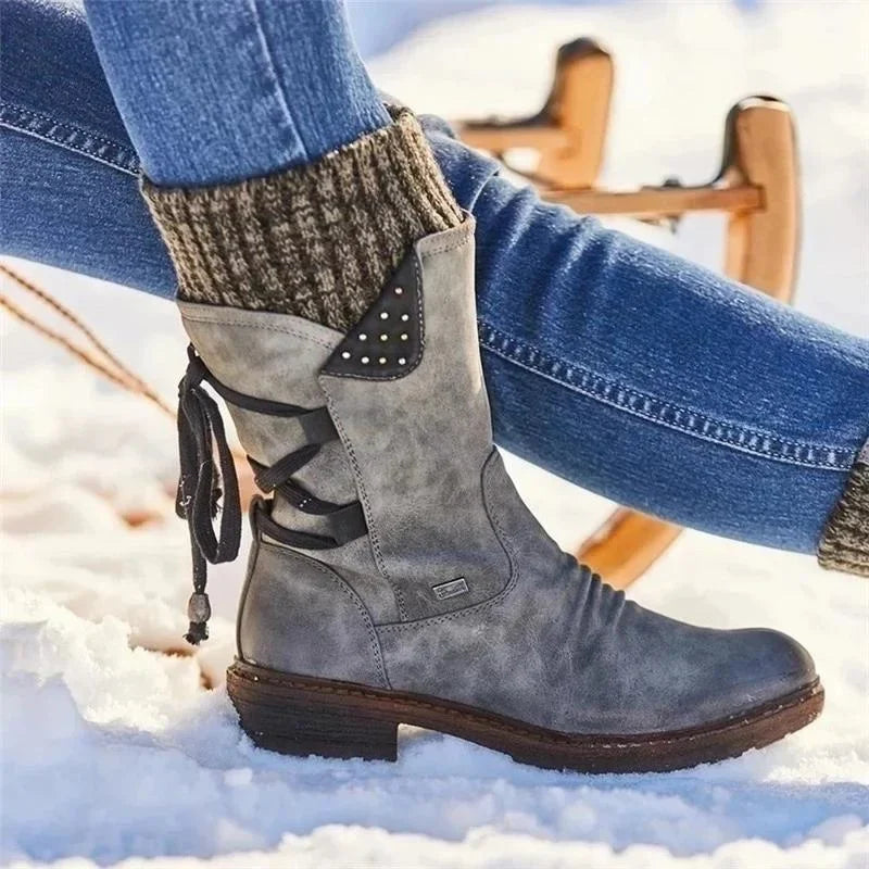 Studio Harvyn | Women – Winter Ankle Boots with Lacing - Stylish & Warm