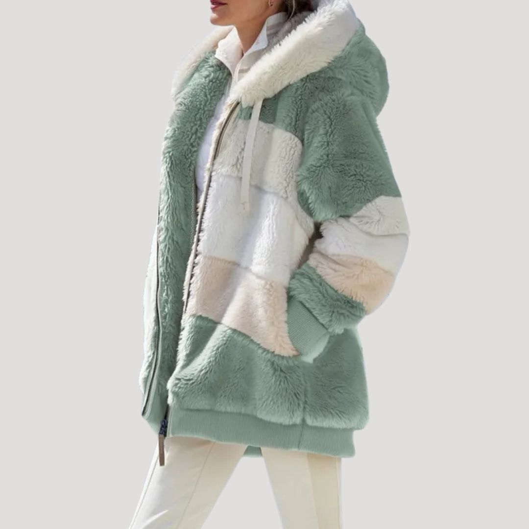 Studio Harvyn | Women - Fluffy Faux Fur Winter Jacket - Cosy Style
