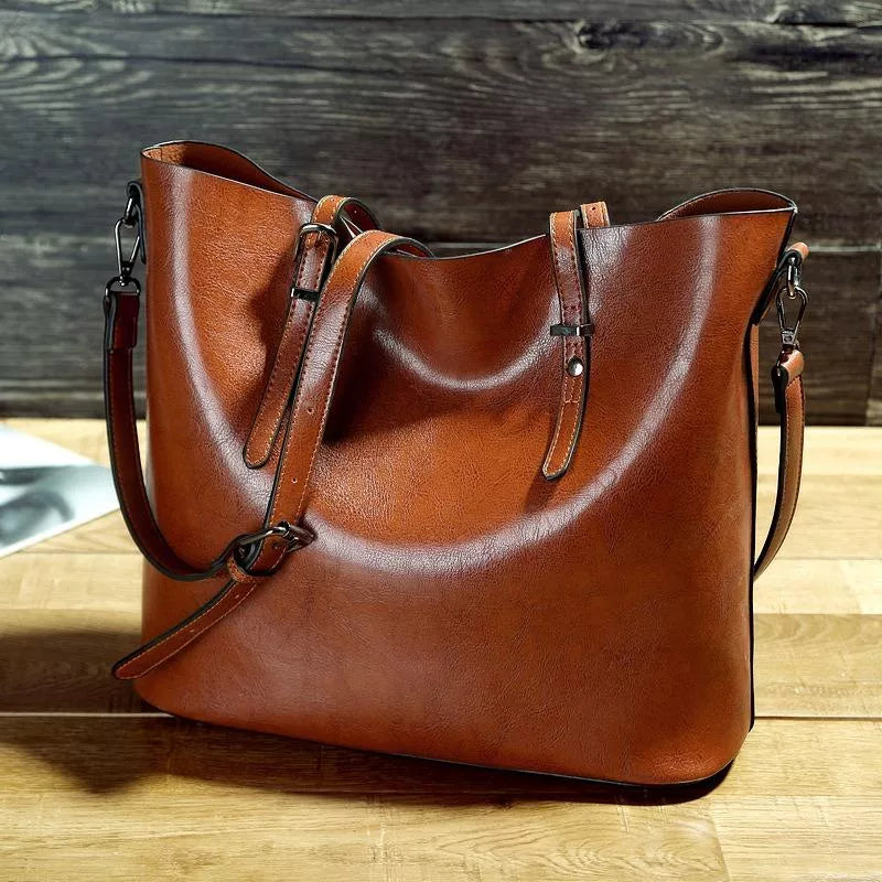 Studio Harvyn | Women - Shoulder Bag - Vintage Chic Durable Style