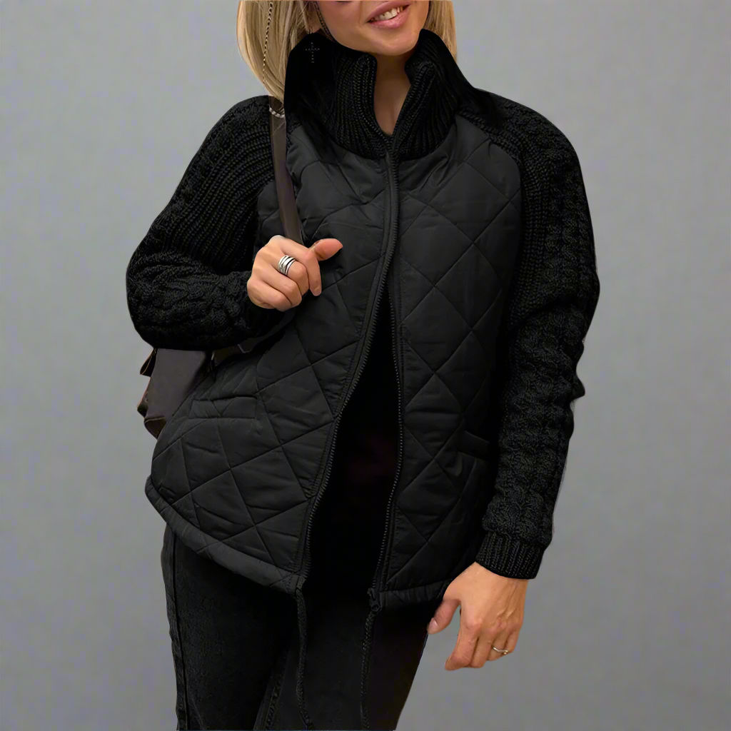 Studio Harvyn | Women – Cosy Padded Jacket - Knitted Sleeves