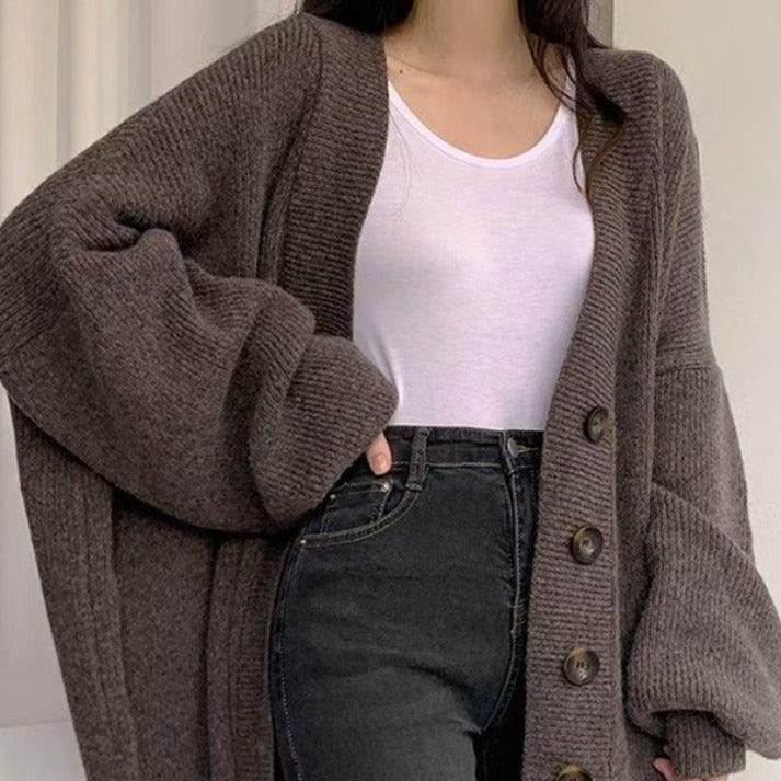 Studio Harvyn | Women - Oversized Cardigan – Button-Down