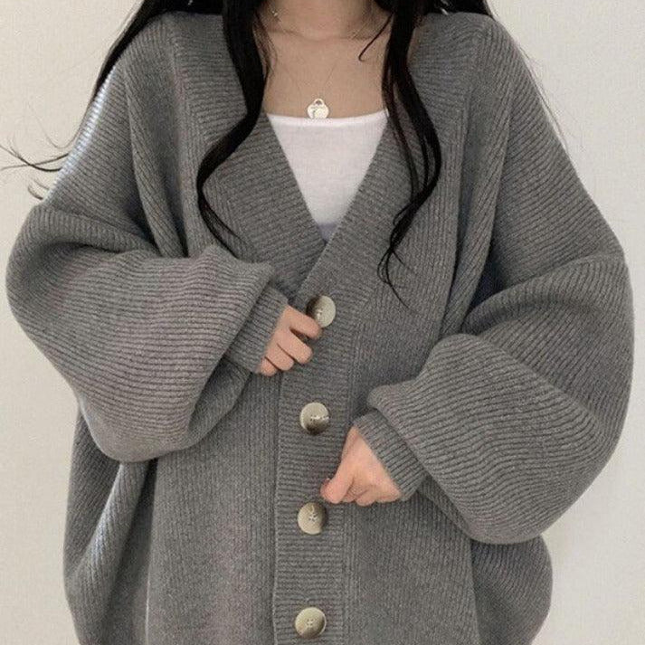 Studio Harvyn | Women - Oversized Cardigan – Button-Down