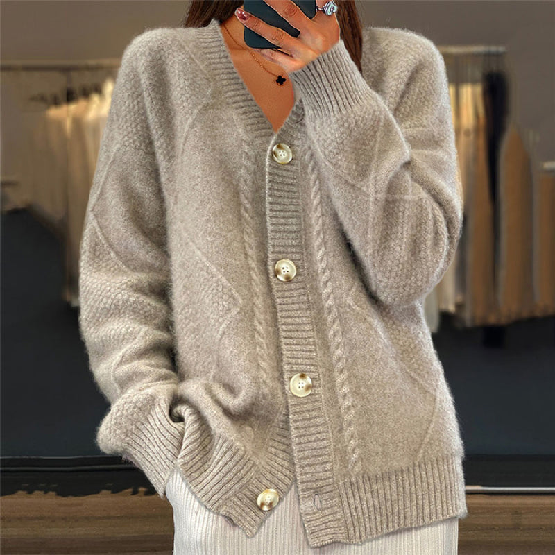Studio Harvyn | Women - Knitted Long Sleeve Cardigan - Button Front