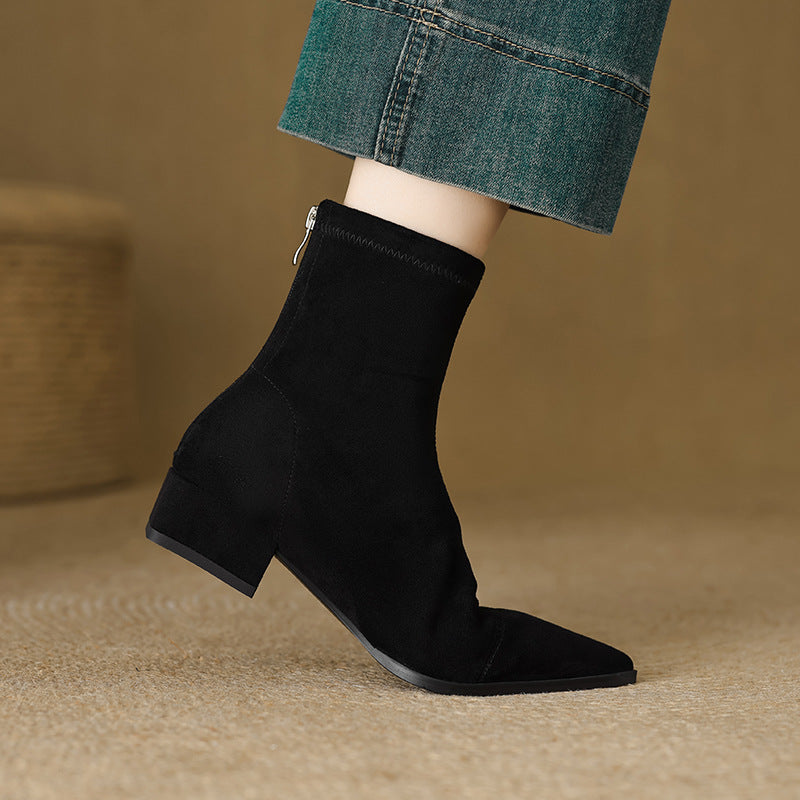 Studio Harvyn | Women - Pointed Toe Block Heel Ankle Boots - Fitted Style