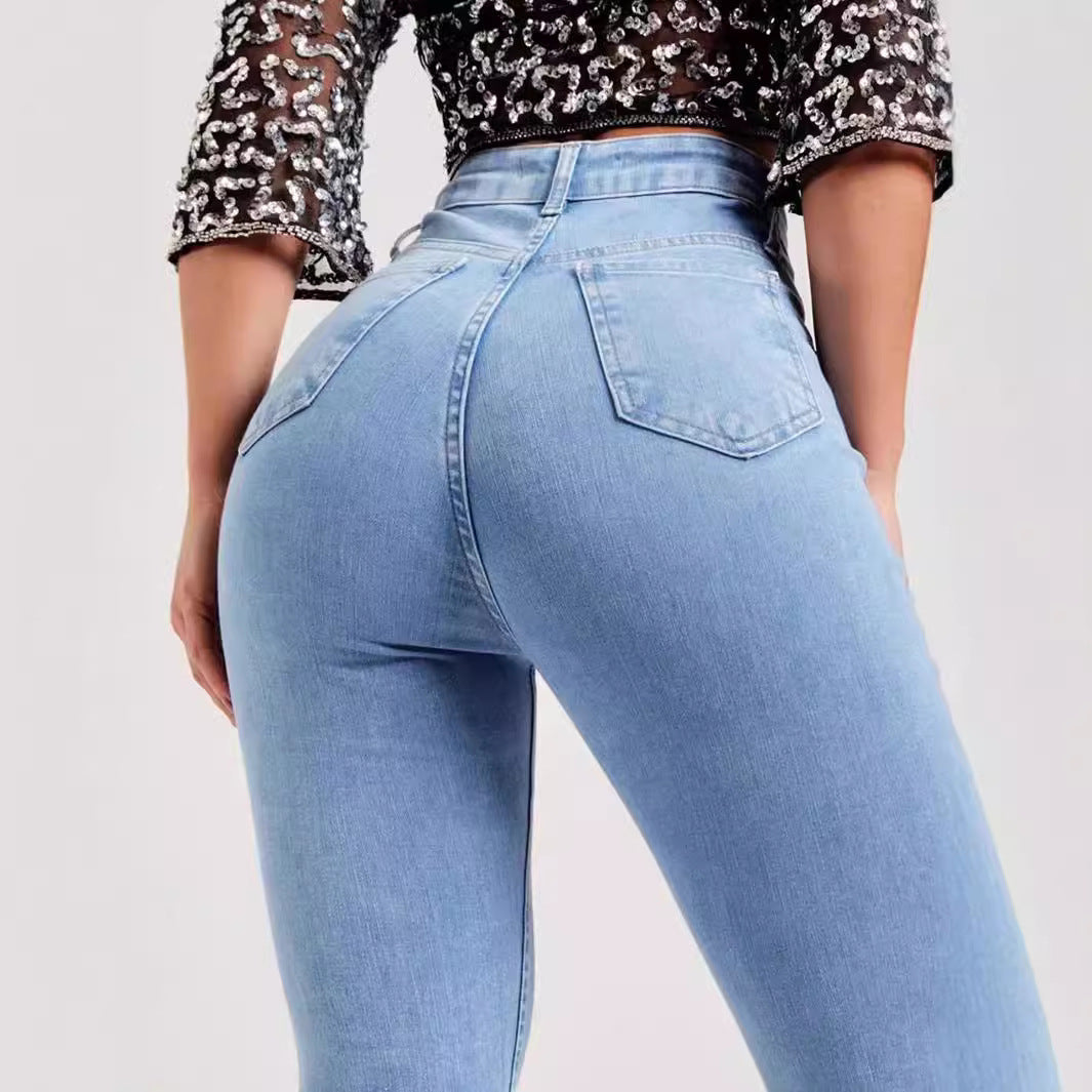 Studio Harvyn | Women – Stretchable Flared Denim Jeans - High Waist