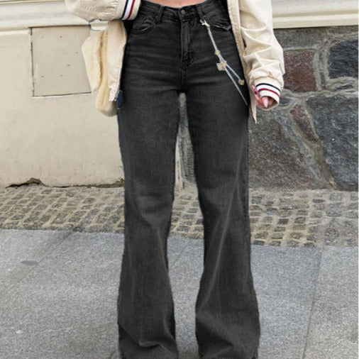 Studio Harvyn | Women – Flared Denim Jeans - Mid Waist