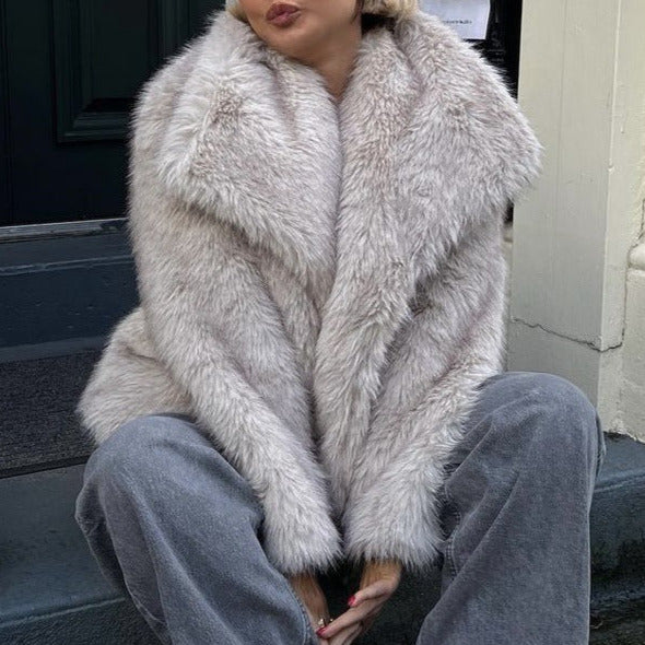 Studio Harvyn | Women – Faux Fur Winter Jacket - Stylish Outerwear