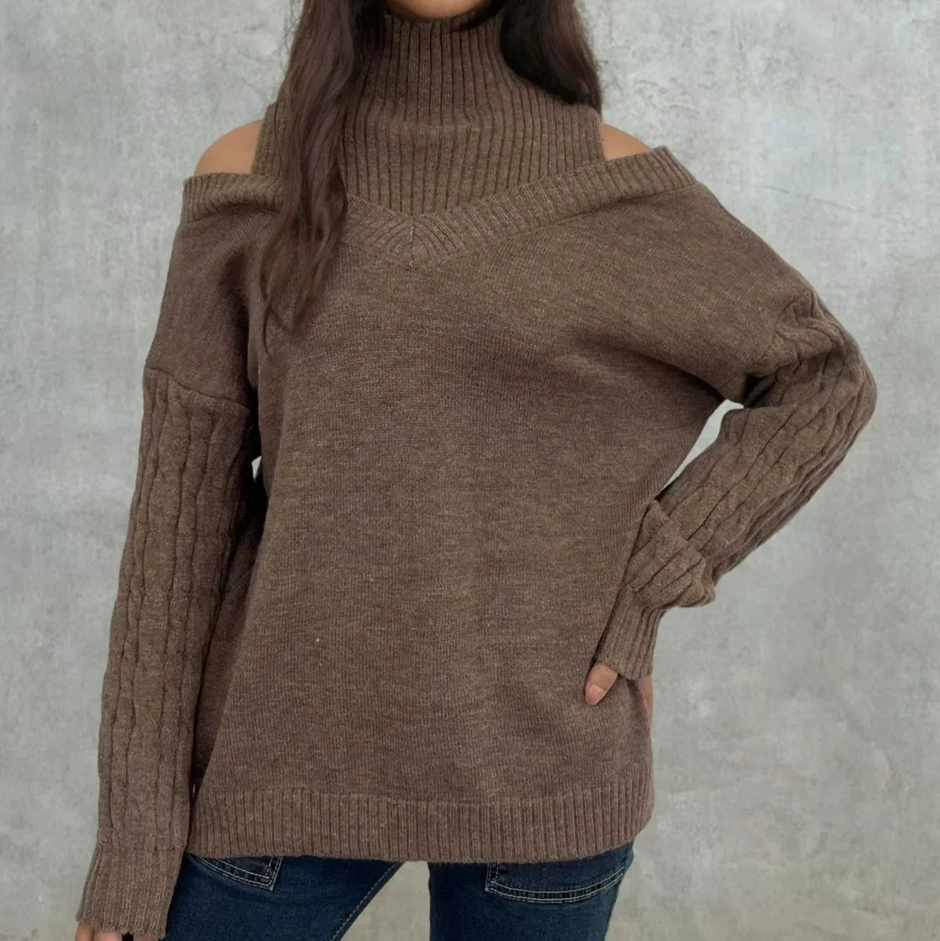 Studio Harvyn | Women – Off-Shoulder Cable Knit Sweater - Relaxed Fit