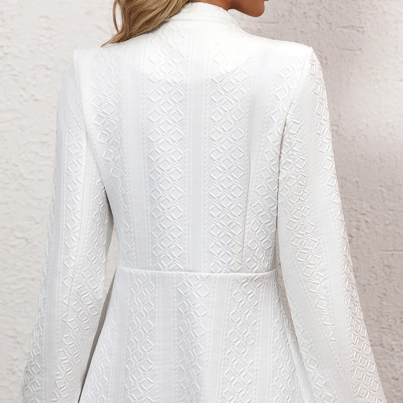 Studio Harvyn | Women - Elegant Knitted Blazer with Fine Pattern