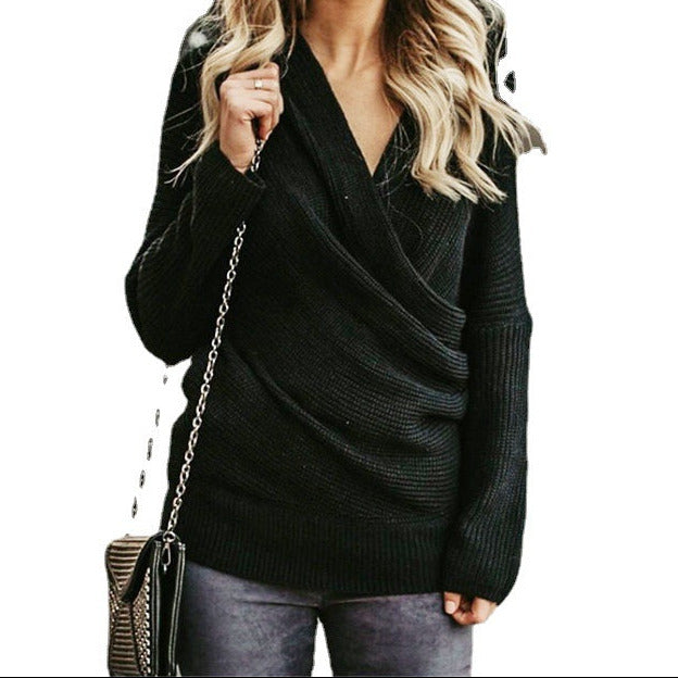 Studio Harvyn | Women - Elegant Casual Knitted Jumper with Deep Neckline