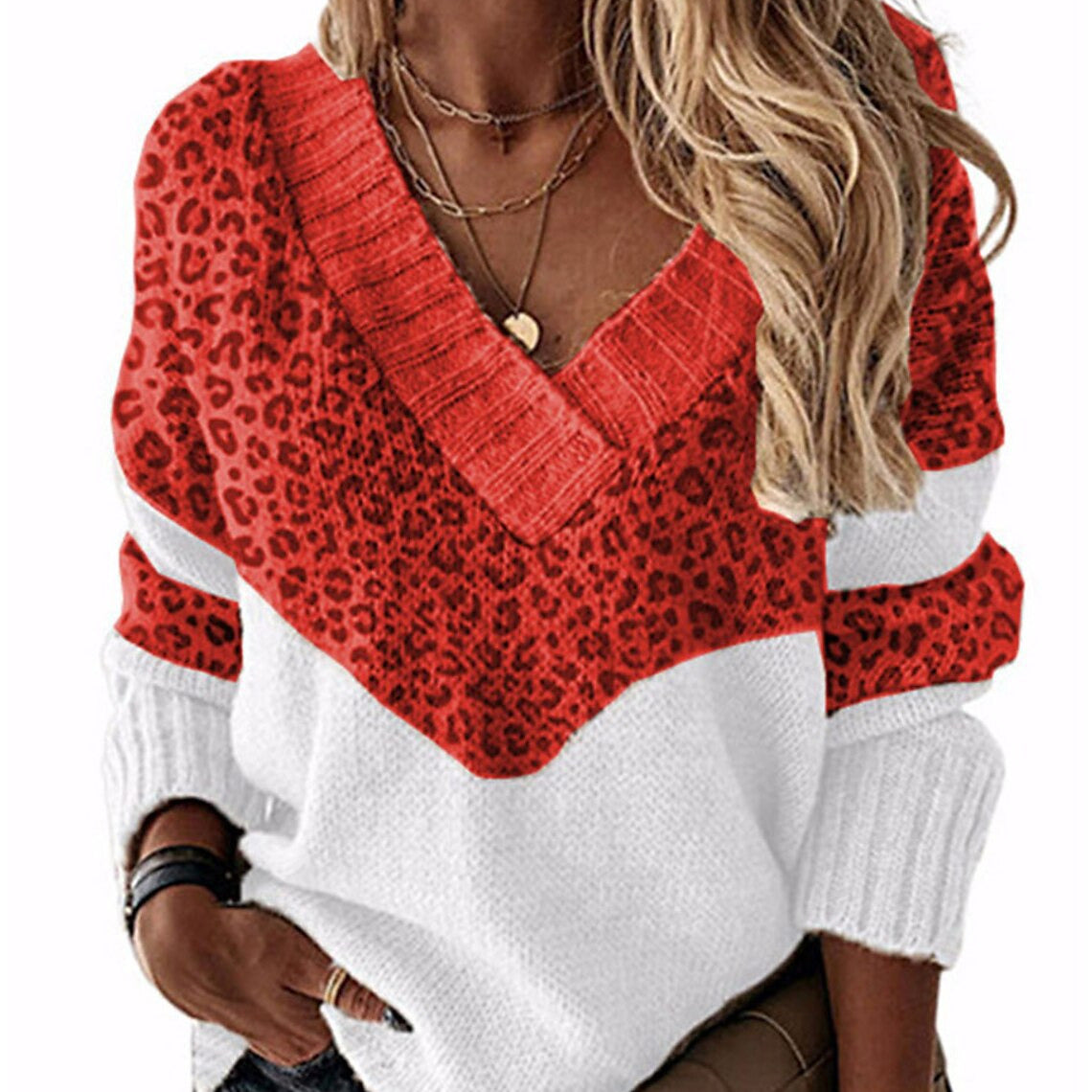 Studio Harvyn | Women - V-Neck Leopard Print Jumper - Stylish Knit