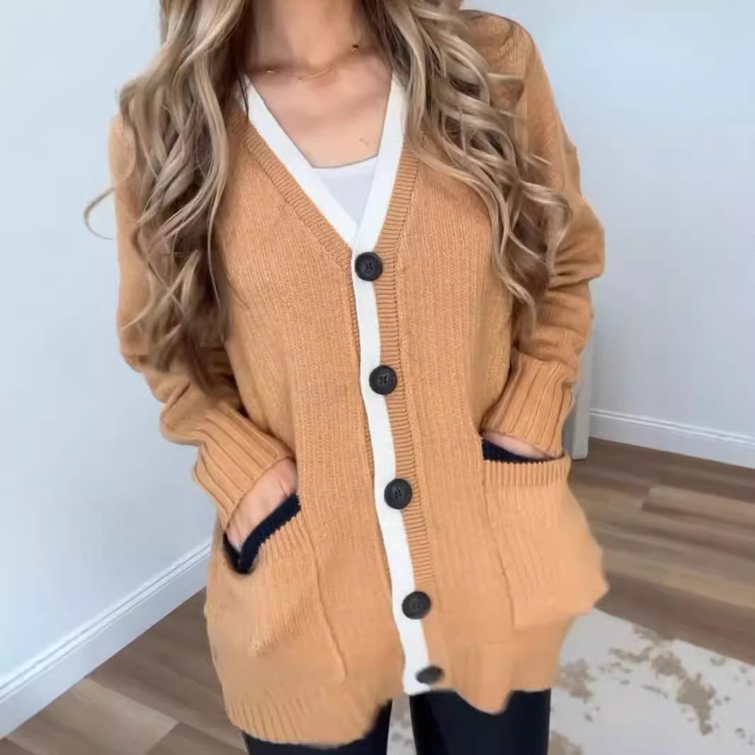 Studio Harvyn | Women - Cosy Cardigan -  Modern Buttons Design