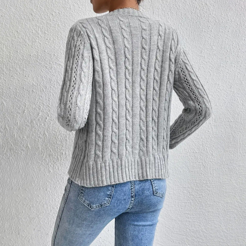 Studio Harvyn | Women – Cable Knit Cardigan with Button Closure