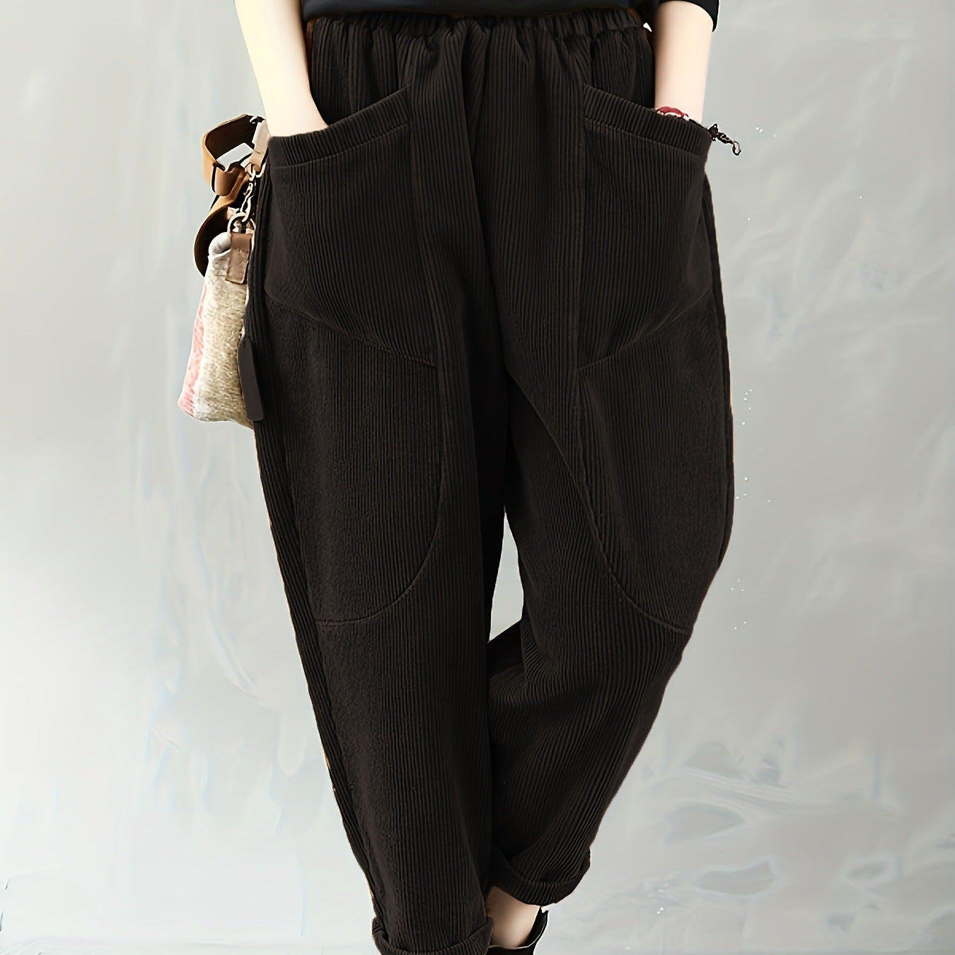 Studio Harvyn | Women - Loose Fit Corduroy Trousers with Pockets