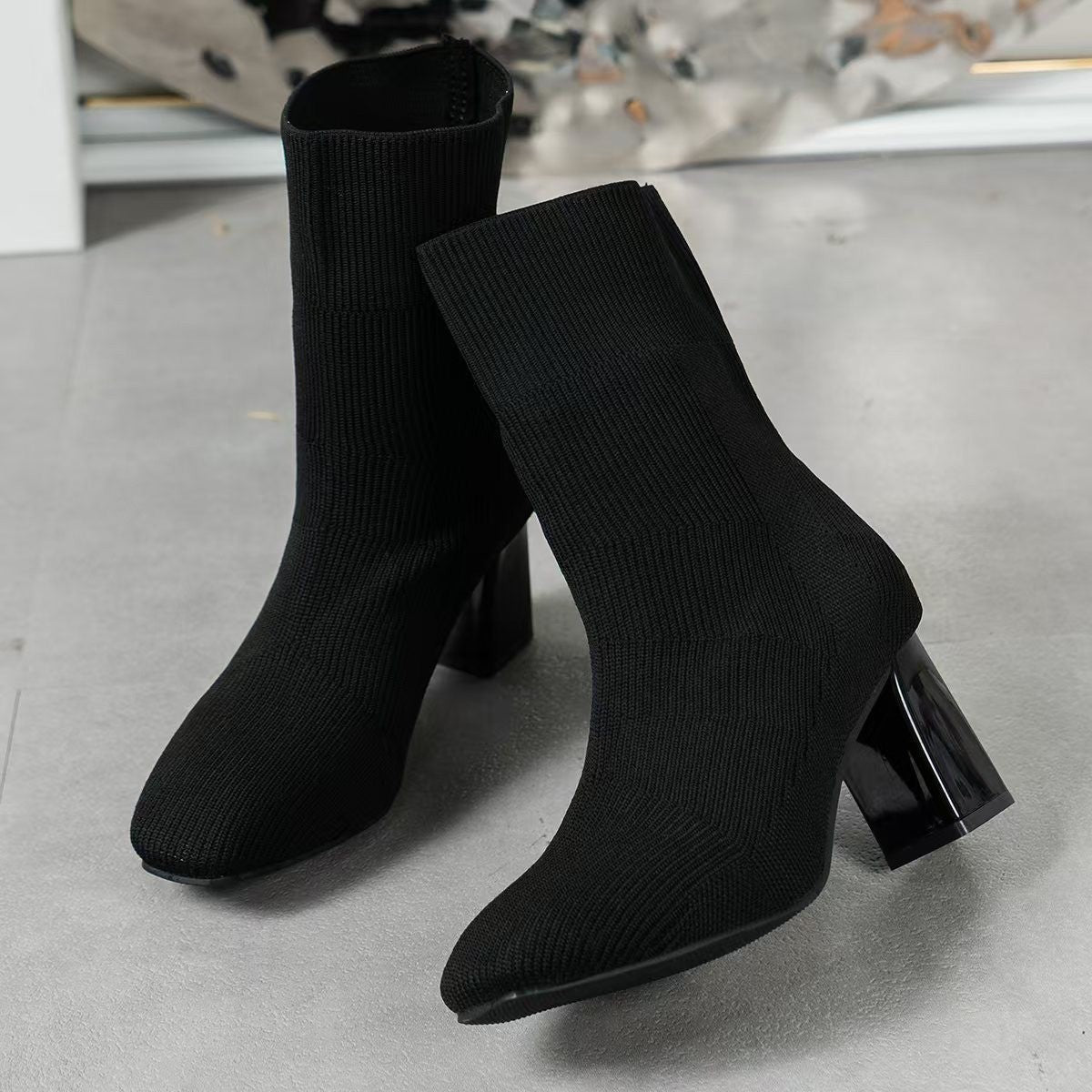 Studio Harvyn | Women - Knitted Ankle Boots - Block Heel