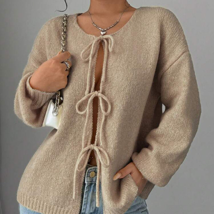 Studio Harvyn | Women - Oversized Knitted Lace-Up Jumper