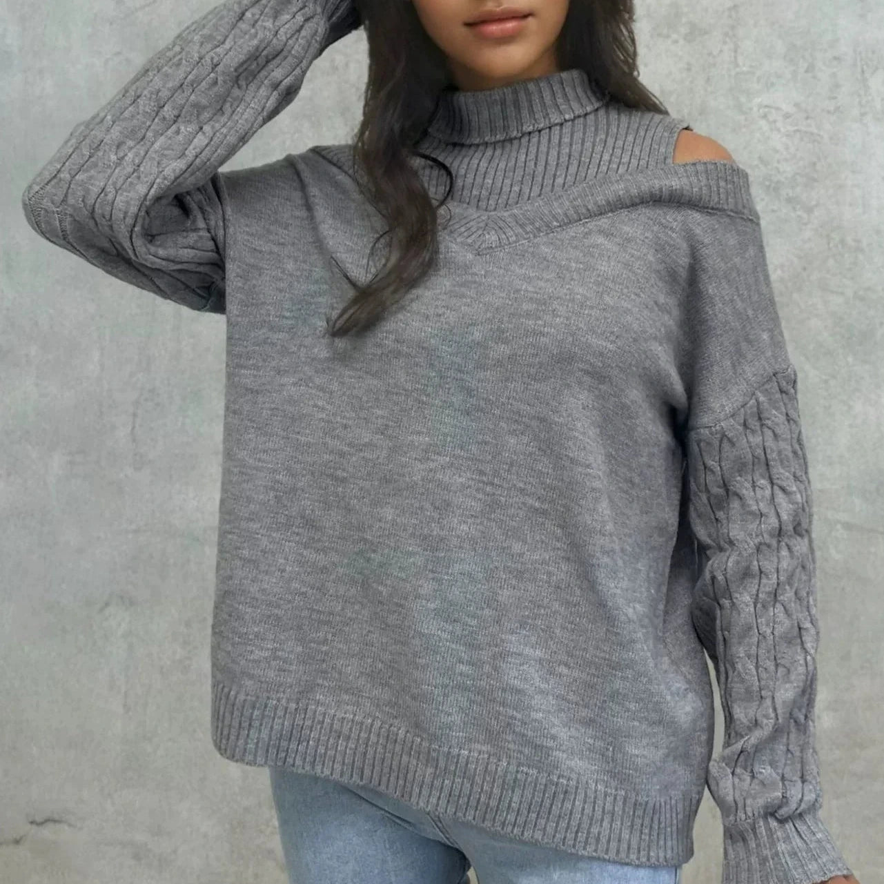 Studio Harvyn | Women – Off-Shoulder Cable Knit Sweater - Relaxed Fit
