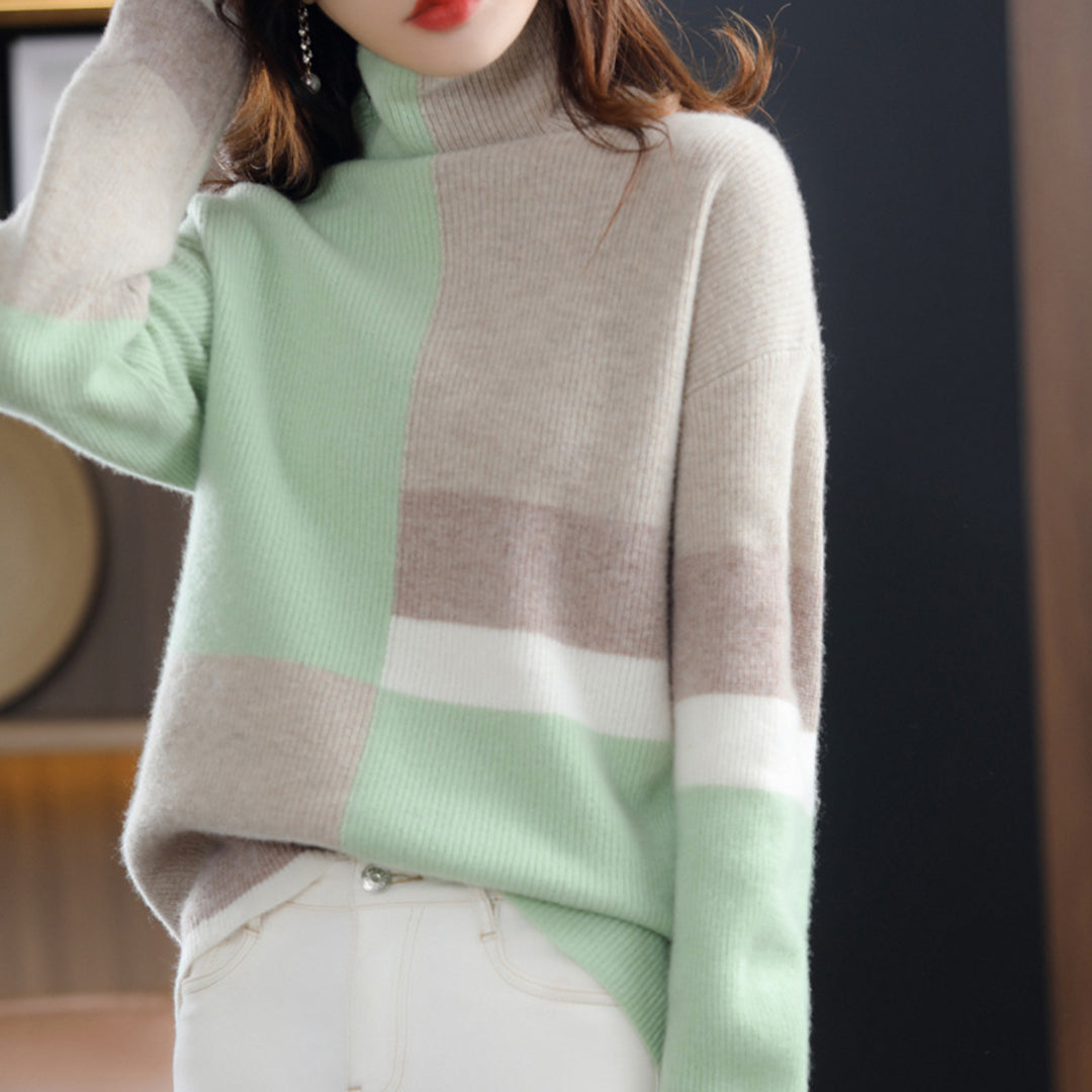 Studio Harvyn | Women - Turtleneck Jumper - Colour Block Style