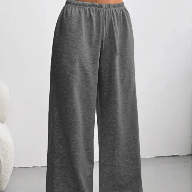Studio Harvyn | Women - Loose Fit Jogging Trousers - Comfortable Style