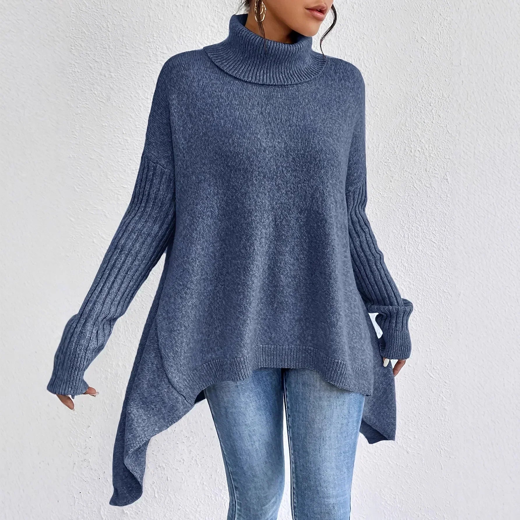 Studio Harvyn | Women - Relaxed Fit Turtleneck Sweater - Ribbed Cuffs