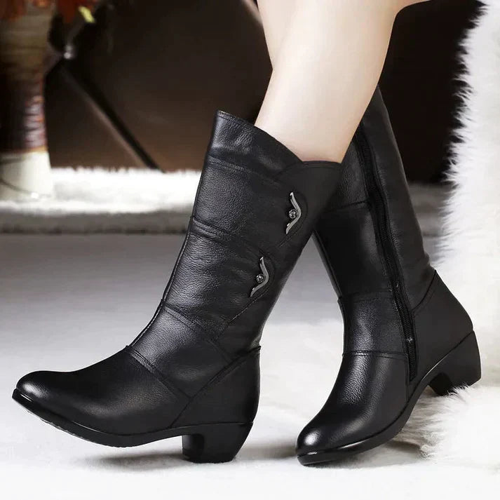 Studio Harvyn | Women – Black Winter Boots - Warm & Cosy