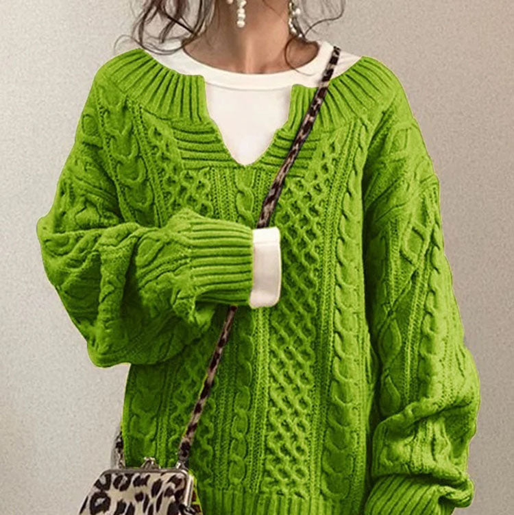 Studio Harvyn | Women - Cable Knit V-Neck Jumper - Oversized Comfort