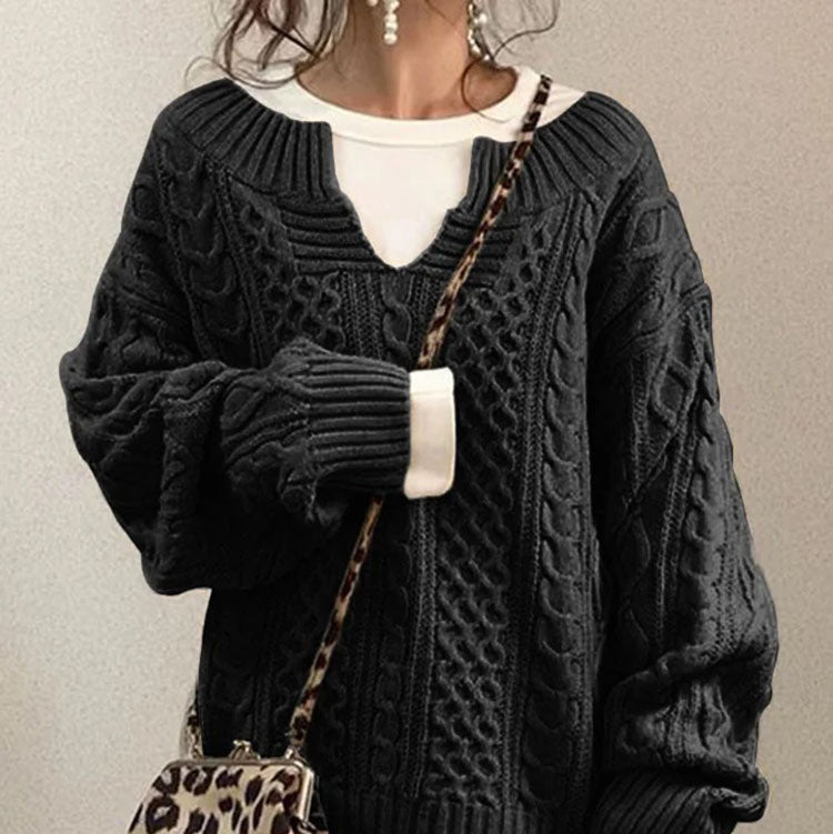 Studio Harvyn | Women - Cable Knit V-Neck Jumper - Oversized Comfort