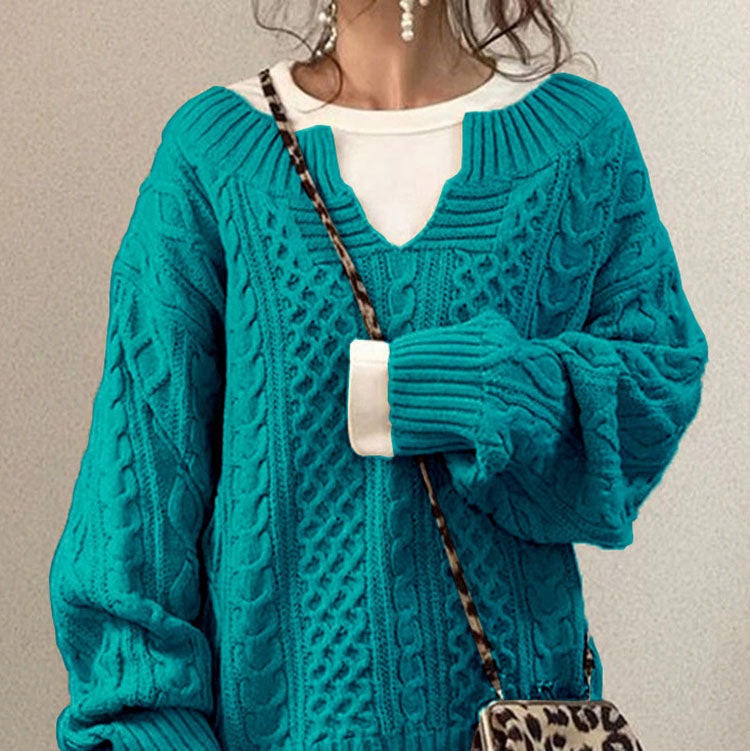 Studio Harvyn | Women - Cable Knit V-Neck Jumper - Oversized Comfort