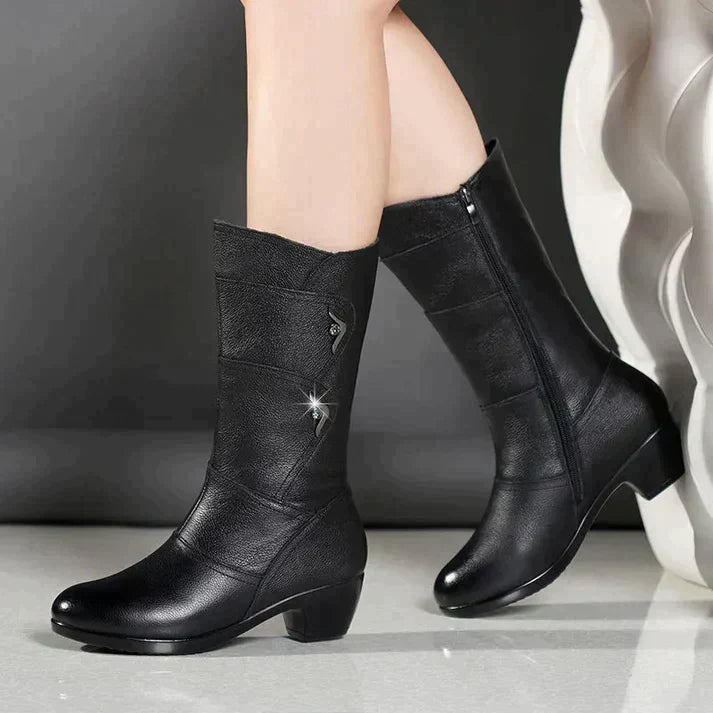 Studio Harvyn | Women – Black Winter Boots - Warm & Cosy