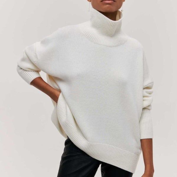 Studio Harvyn | Women – Soft Turtleneck Jumper - Cosy Knitwear