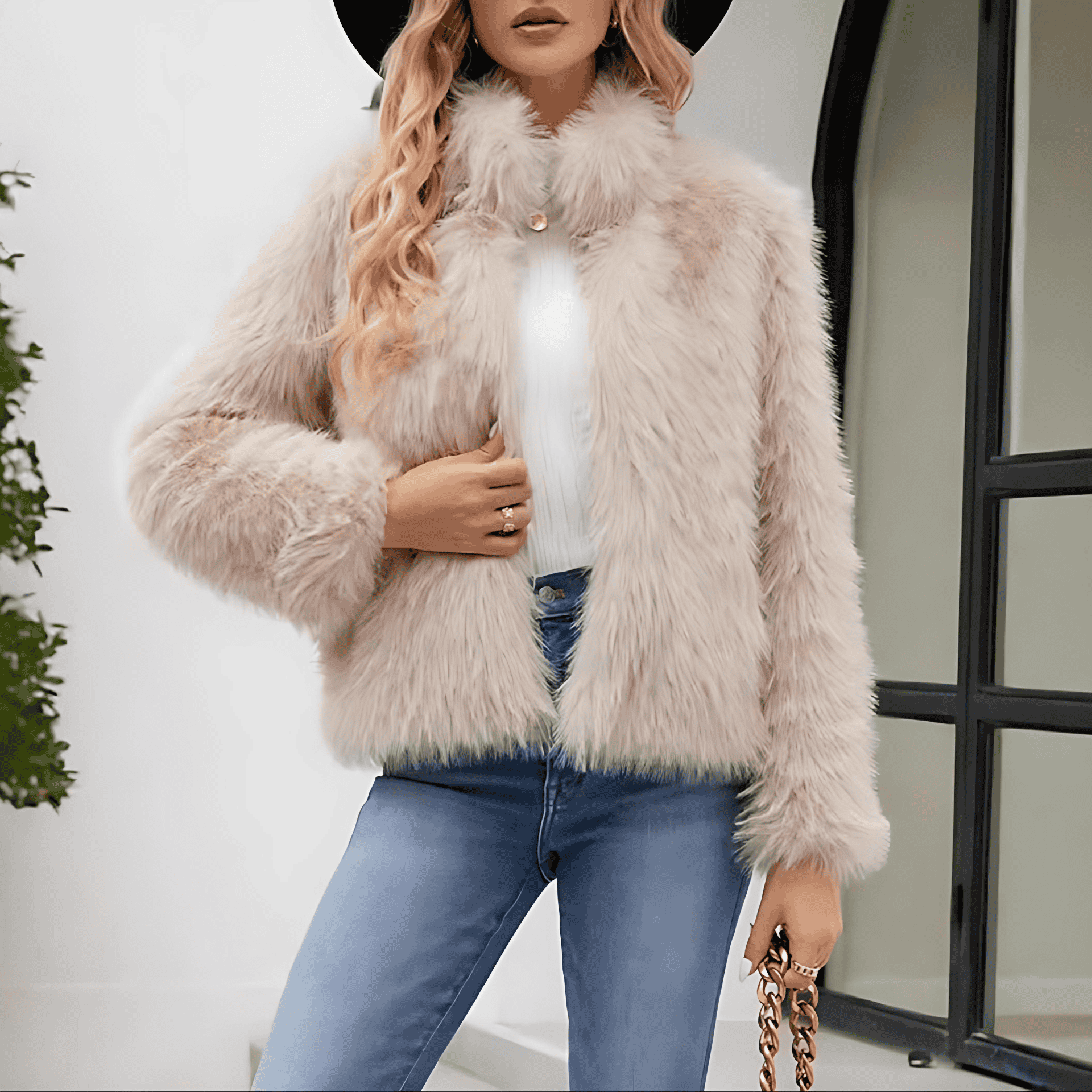 Studio Harvyn | Women - Faux Fur Short Jacket - Trendy Collar