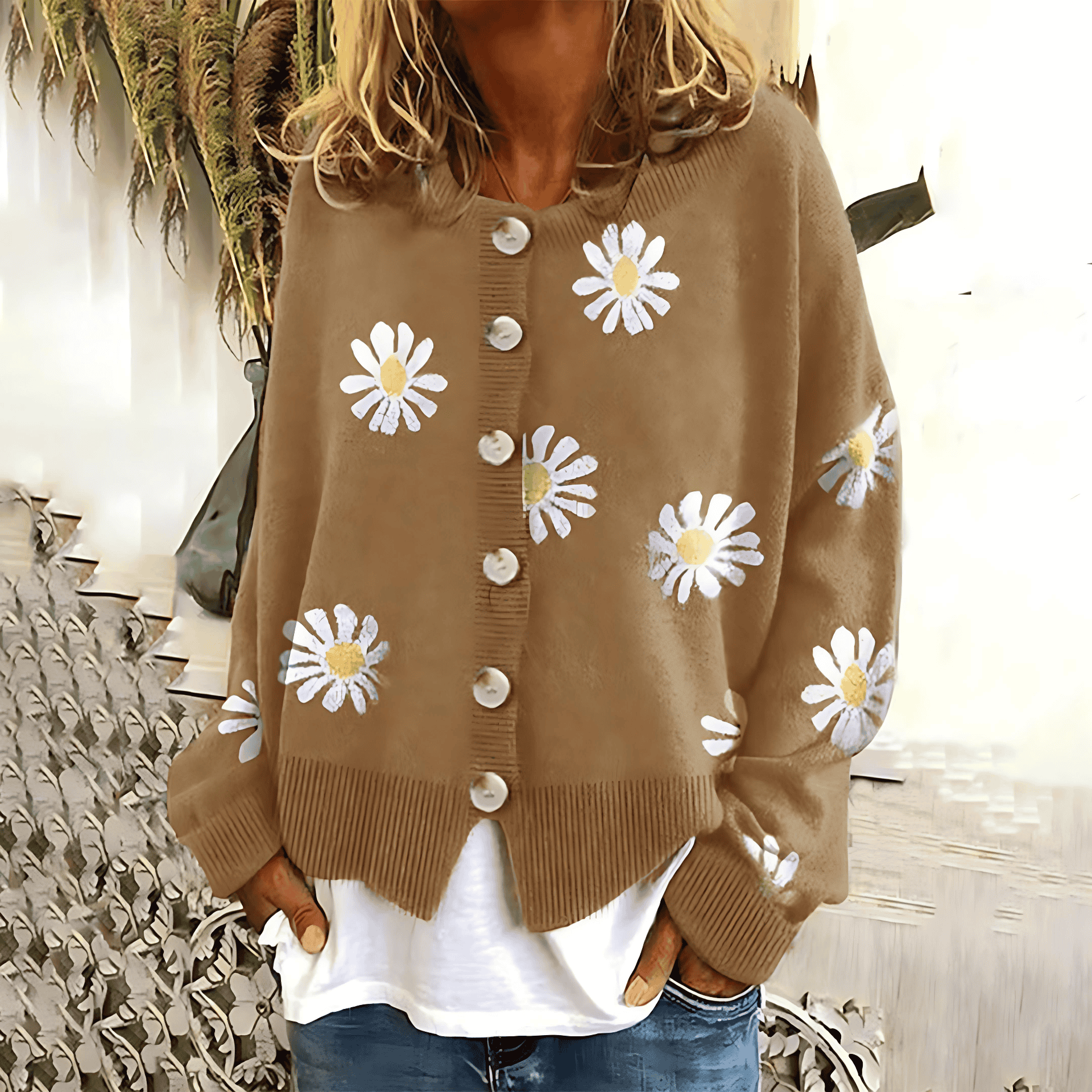 Studio Harvyn | Women - Knitted Jumper - Floral Long Sleeve