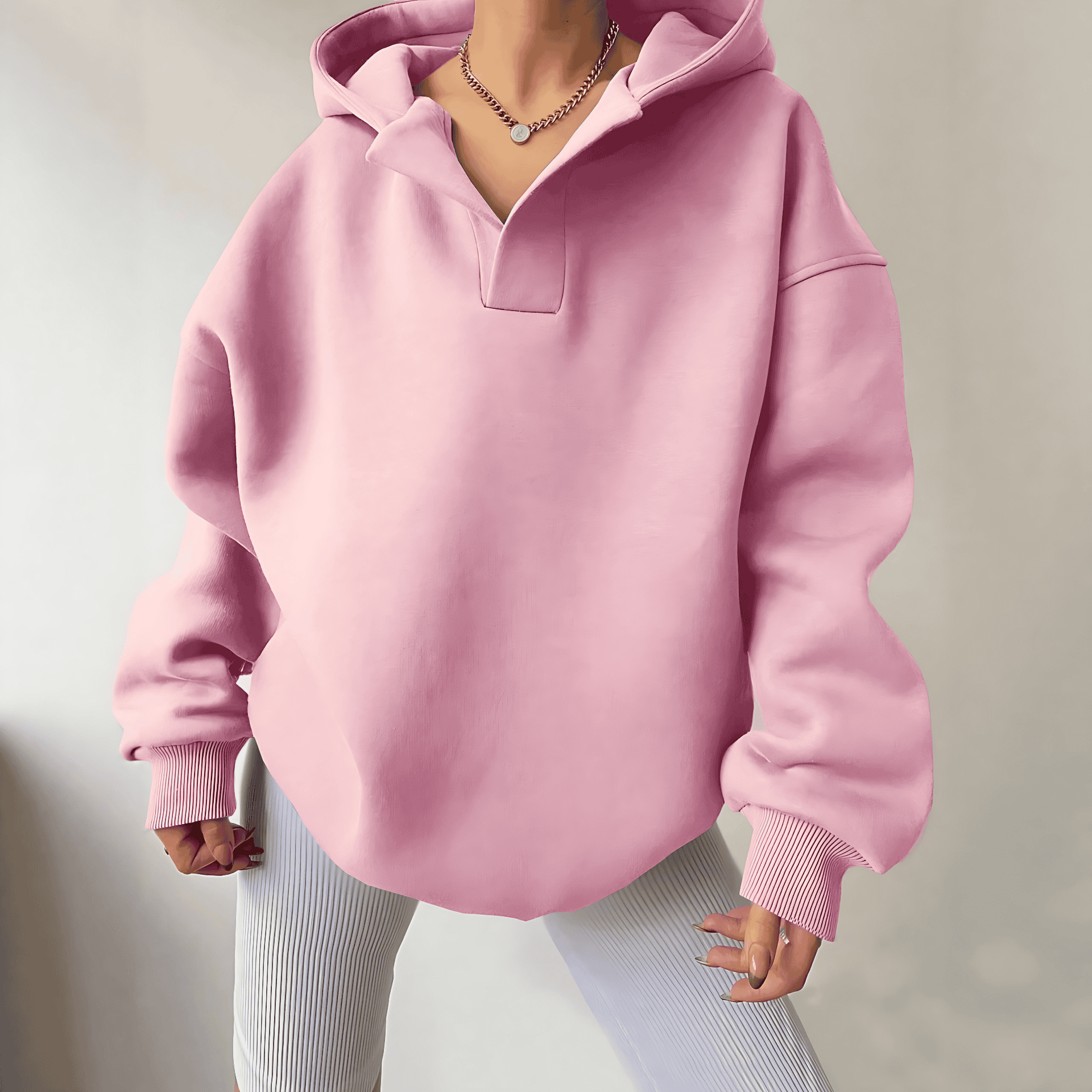 Studio Harvyn | Women - Oversized Hooded Jumper with V-Neck