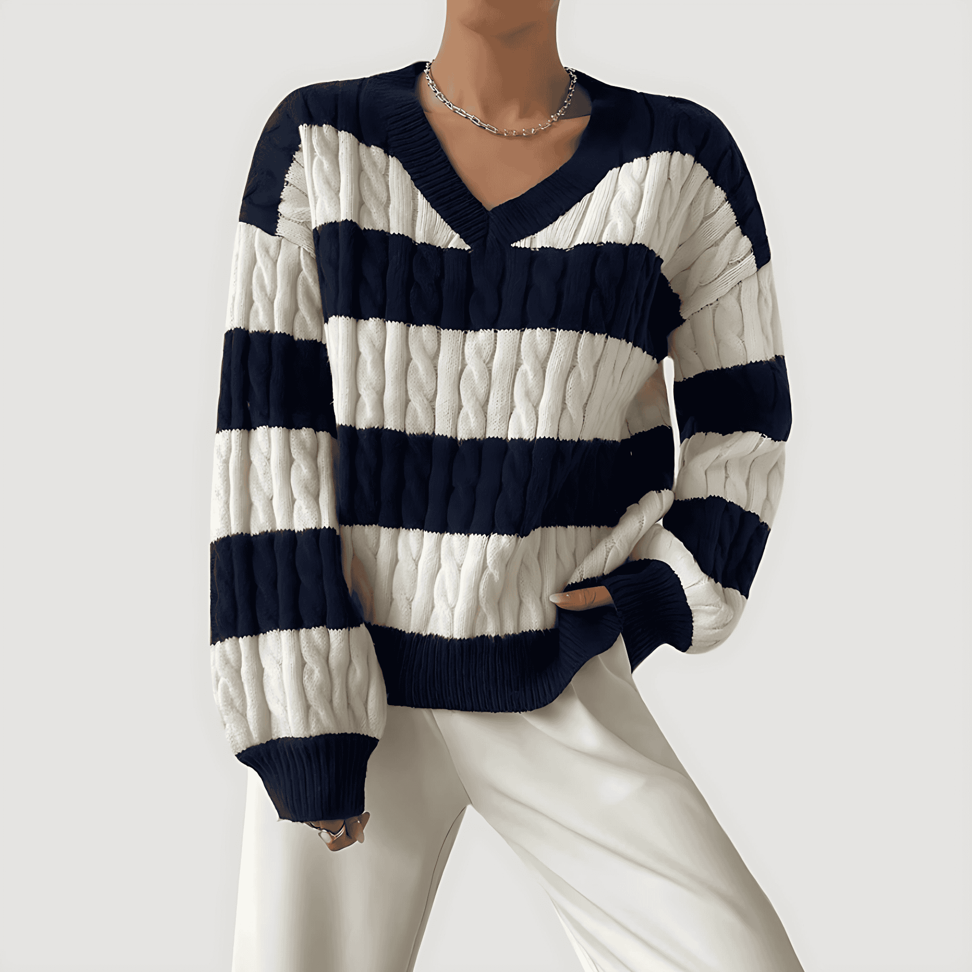 Studio Harvyn | Women - Oversized V-Neck Cable Knit Jumper - Striped