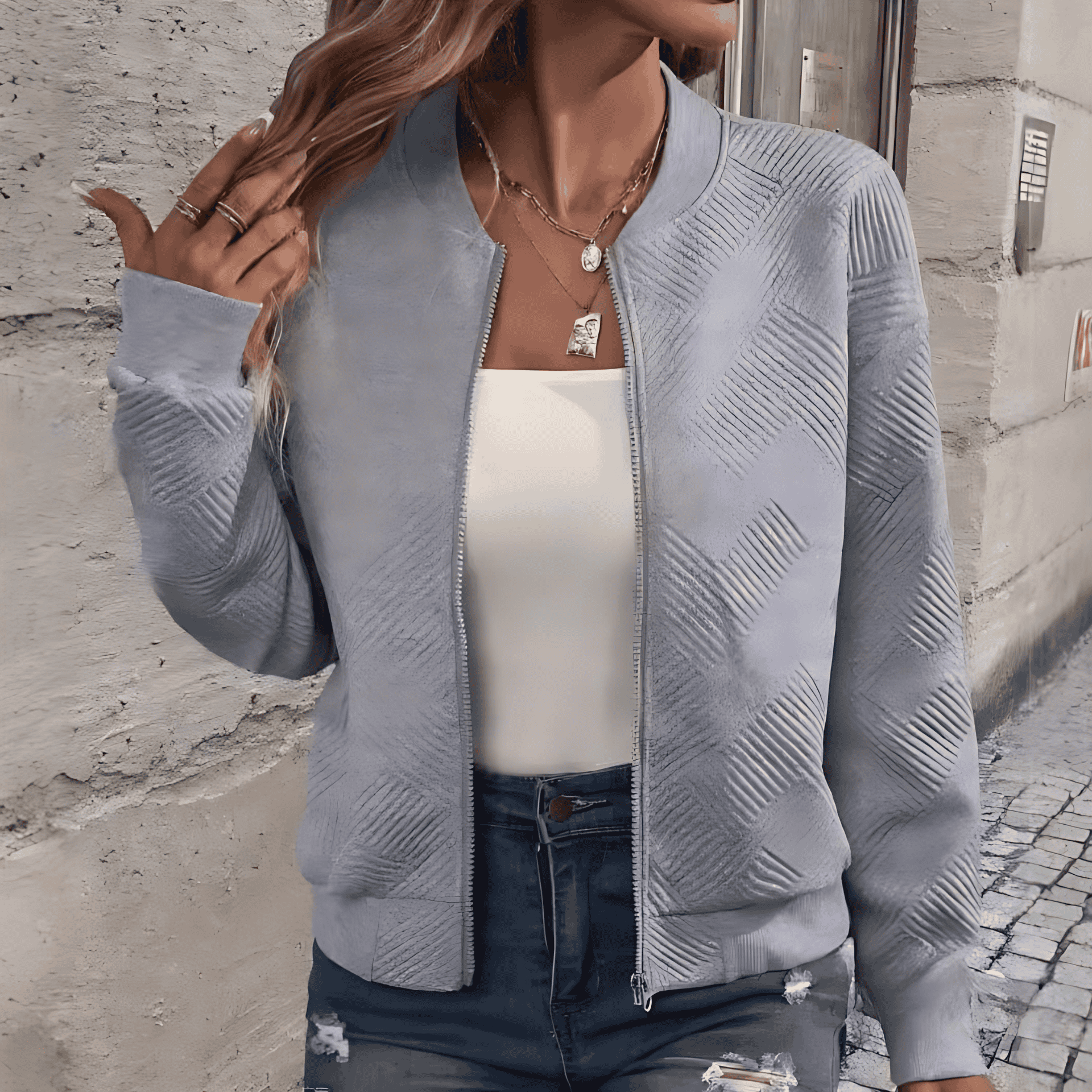 Studio Harvyn | Women - Structured Bomber Jacket - Casual Style