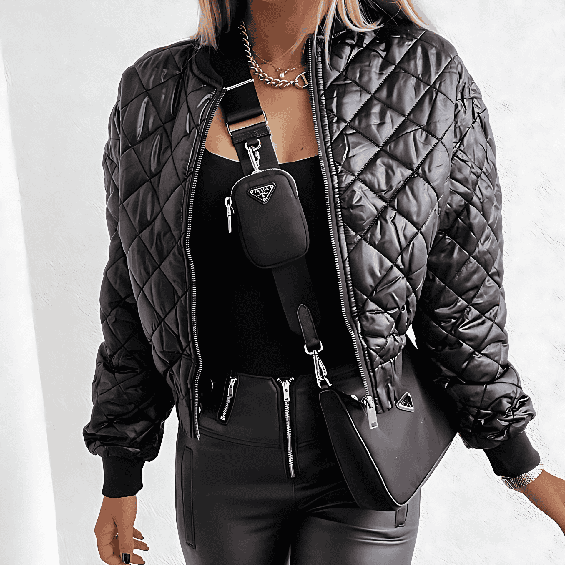 Studio Harvyn | Women – Cropped Quilted Bomber Jacket - Stylish & Cosy