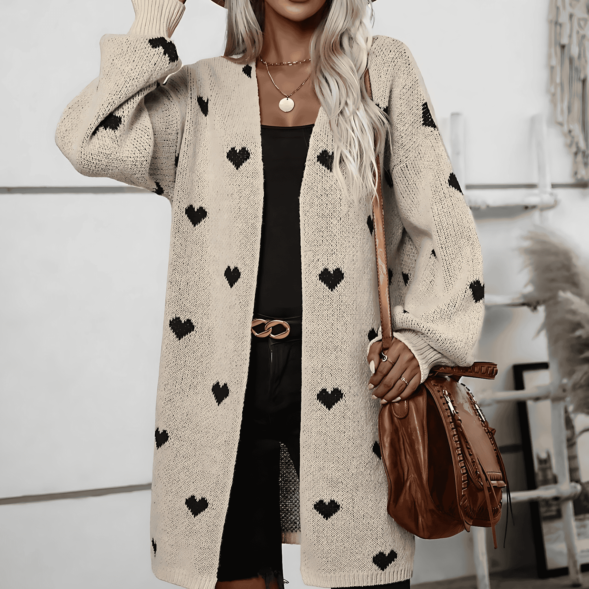 Studio Harvyn | Women – Heart Pattern Cardigan - Long Sleeve Style