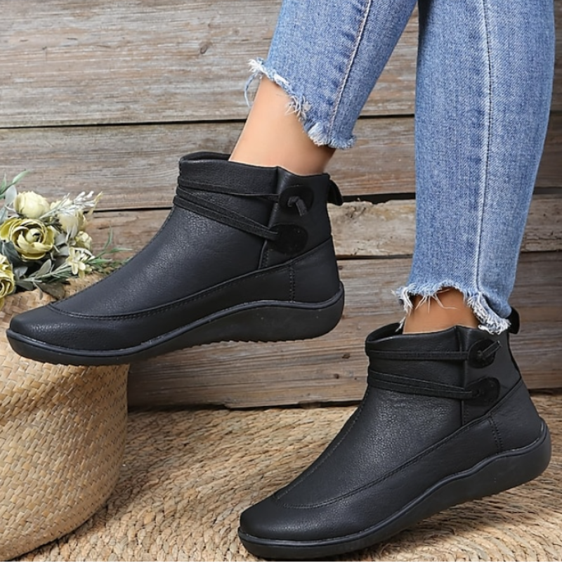Studio Harvyn | Women – Waterproof Ankle Boots - Adjustable Straps