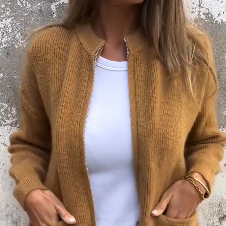 Studio Harvyn | Women - Solid Colour Cardigan – Comfortable Style