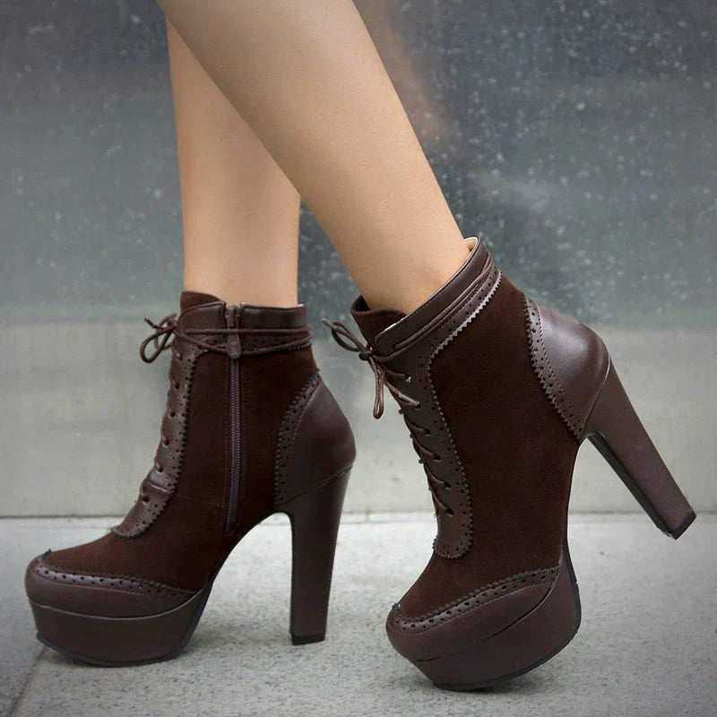 Studio Harvyn | Women - Suede Wingtip Brogue Ankle Boots - Chunky Heel