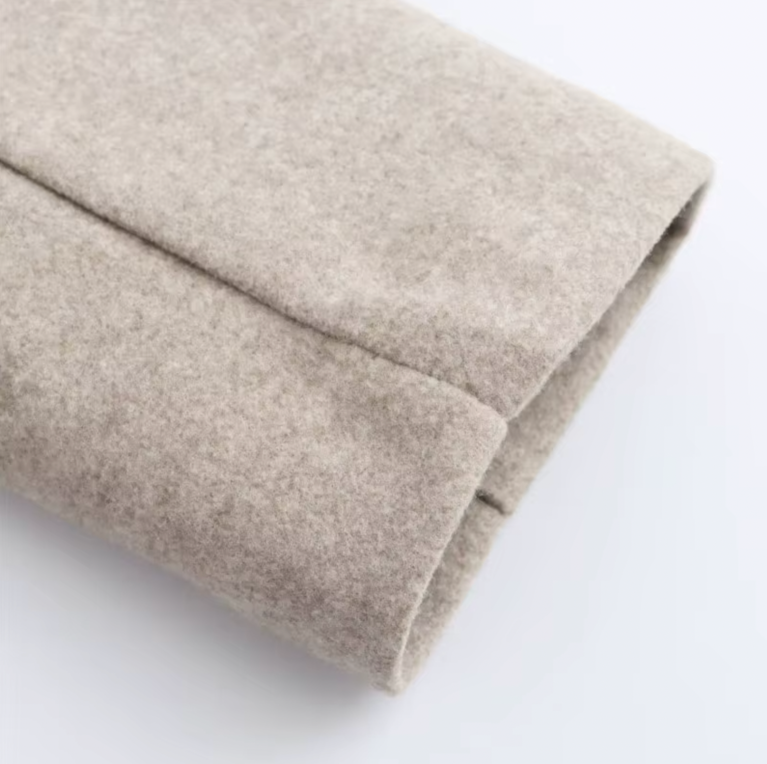 Studio Harvyn  Women - Beige Trench Coat - Faux Fur