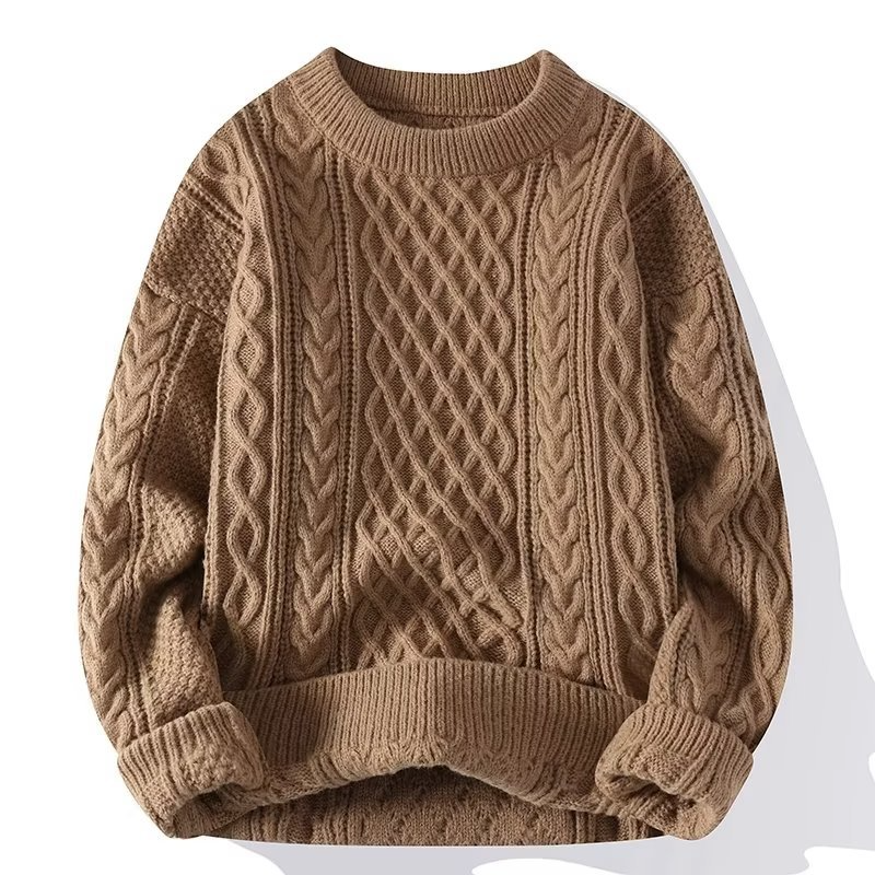 Studio Harvyn | Women - Chunky Cable Knit Sweater – Crew Neck
