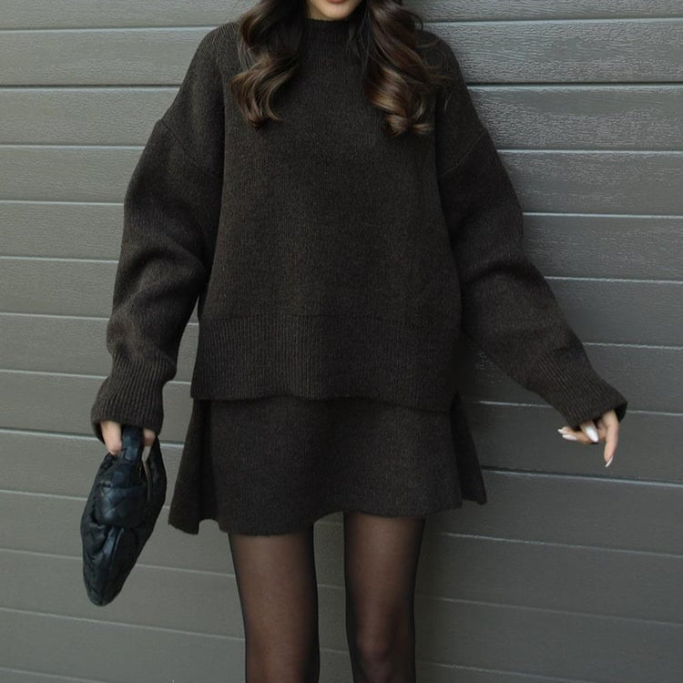Studio Harvyn | Women - Knitted Sweater & Skirt Set - Long Sleeve Mini